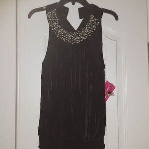 NWT elegant pearls neck  sleeveless Blouse size L